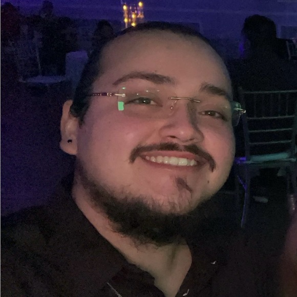 Profile Picture of Lucindo Cervantes (@lucindo) on Poshmark