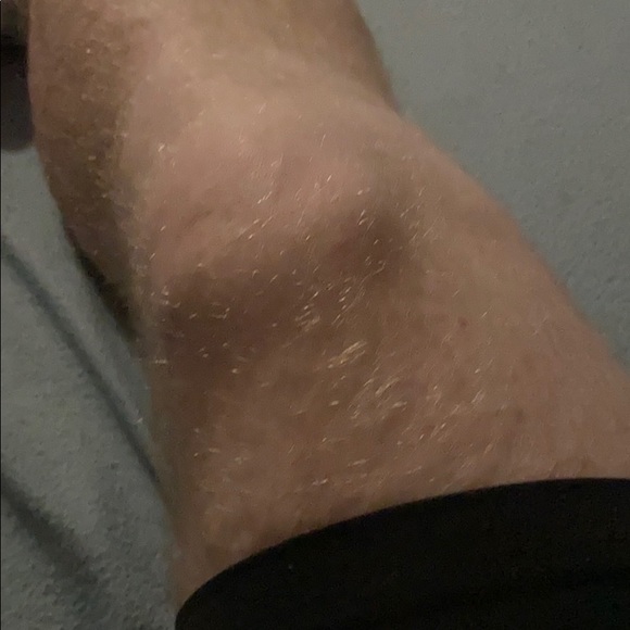 Profile Picture of Mitch Davis (@mitchdavis140) on Poshmark