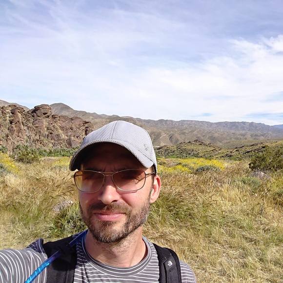 Profile Picture of Aaron Hogue (@ahogue82) on Poshmark