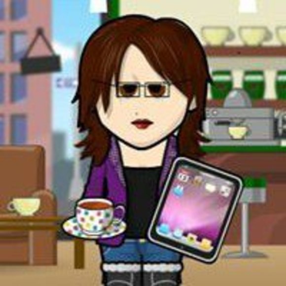 Profile Picture of June Bilcik (@jbilcik) on Poshmark