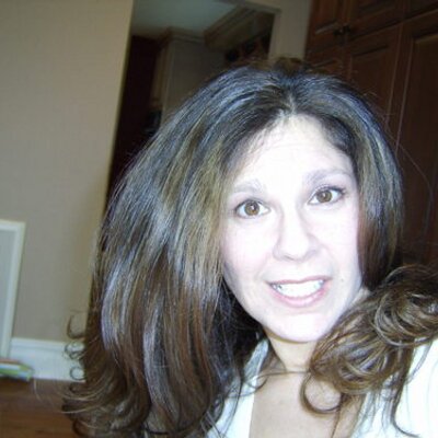 Profile Picture of Joy Weiser (@joyofspin) on Twitter