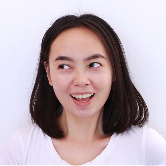 Profile Picture of Tina Liu (@tinatomato) on Poshmark