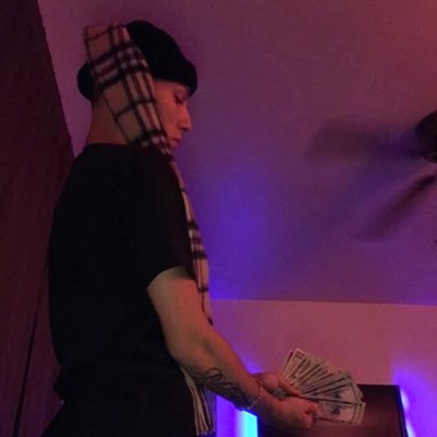 Profile Picture of Krîscø (@chris54964480) on Twitter