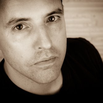 Profile Picture of Peter Buzzelle (@peterbuzzelle) on Twitter