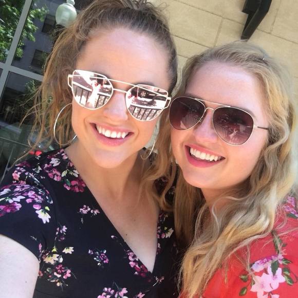 Jacqueline Spiller - Poshmark Profile Picture of Jacqueline Spiller (@jaspiller) on Poshmark