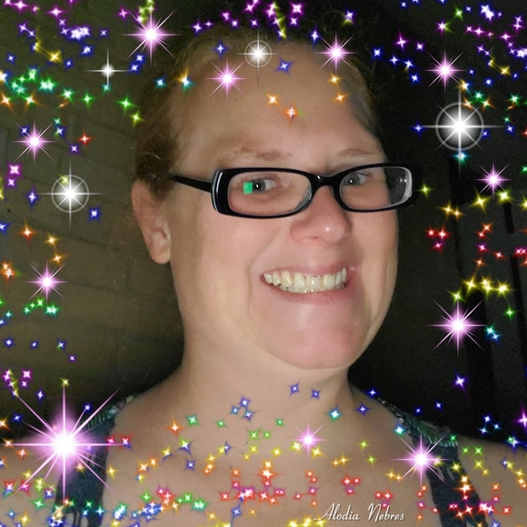 Profile Picture of Samantha Killham (@sami1983) on Poshmark