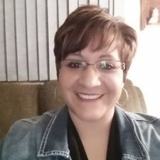 Profile Picture of Danielle Rivers (@nurse_dani14) on Twitter