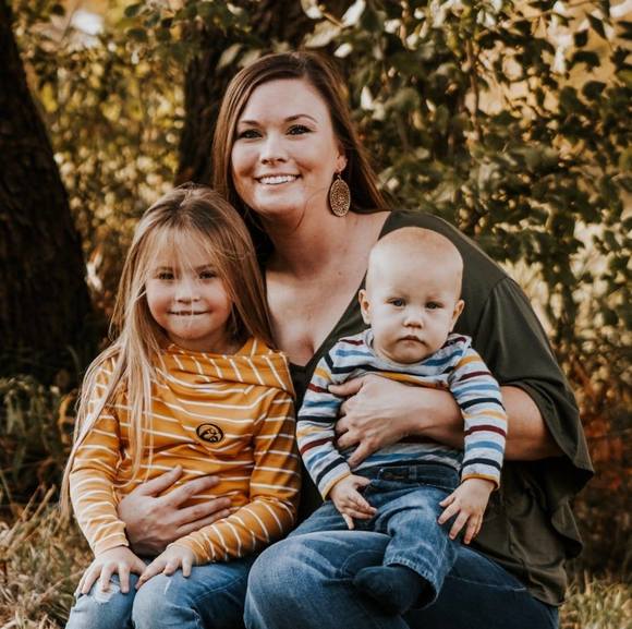 Whitney Gifford - Poshmark Profile Picture of Whitney Gifford (@whit5487) on Poshmark