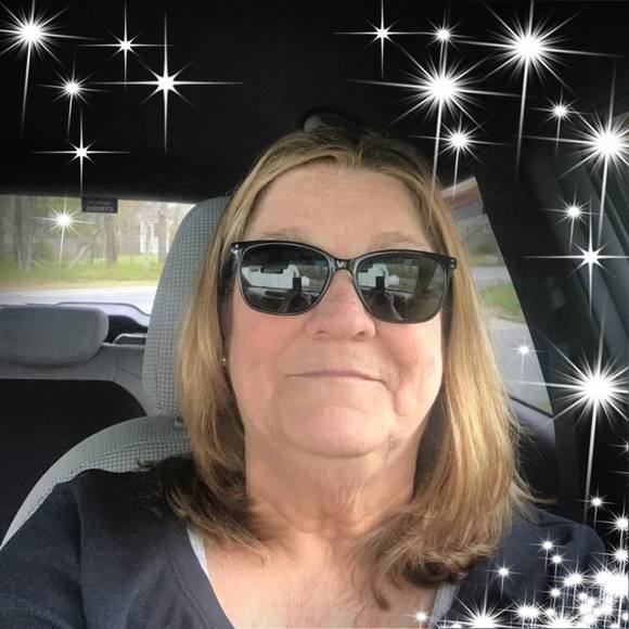 Profile Picture of Jane James (@coastie60) on Poshmark