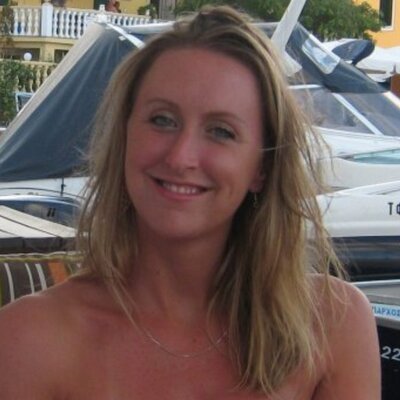 Profile Picture of Nichola Maynard (@nikimay) on Twitter