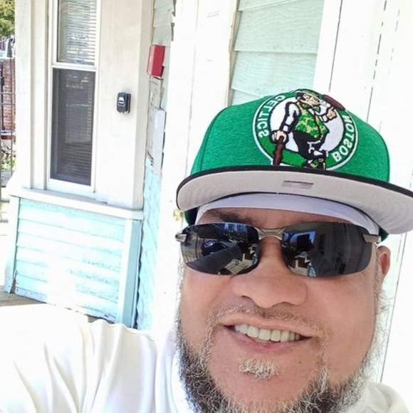 Profile Picture of Brian Oneal (@onealb538) on Poshmark