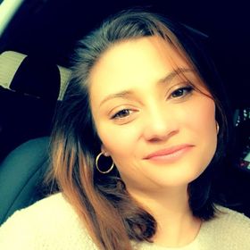 Profile Picture of Samantha Ellison (@shooper88) on Pinterest