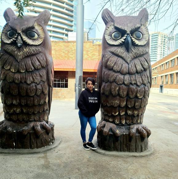 Profile Picture of Vianca Martinez (@vianca_martinez) on Poshmark