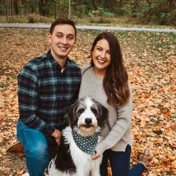 Profile Picture of Blake Saville (@blakesaville) on Poshmark