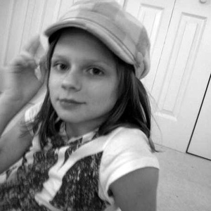 Profile Picture of Kelly Hendricks (@kellyhendrickslovesyou) on Myspace