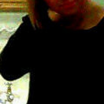 Profile Picture of Alice Beasley (@alialbert98) on Twitter