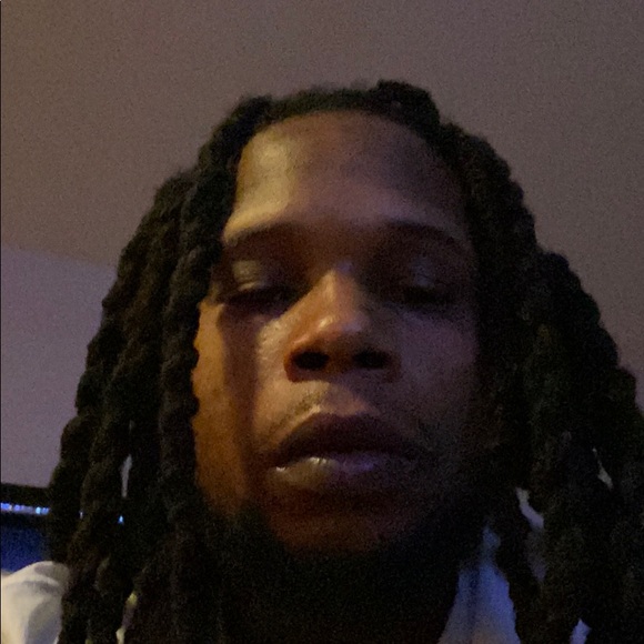 Profile Picture of Corey Daniels (@cball7414) on Poshmark