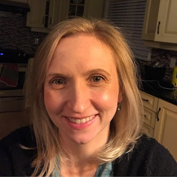 Profile Picture of Megan Serapiglia (@meganserapiglia) on Poshmark