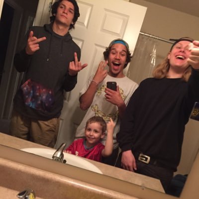 Profile Picture of Chip Fisher (@uncle_chipp) on Twitter