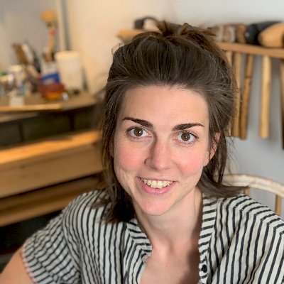 Profile Picture of Elizabeth A Peers (@YourSilversmith) on Twitter