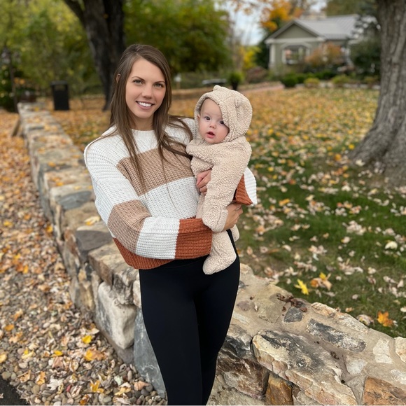 Profile Picture of Krystalin Noel (@krystalinnoel) on Poshmark