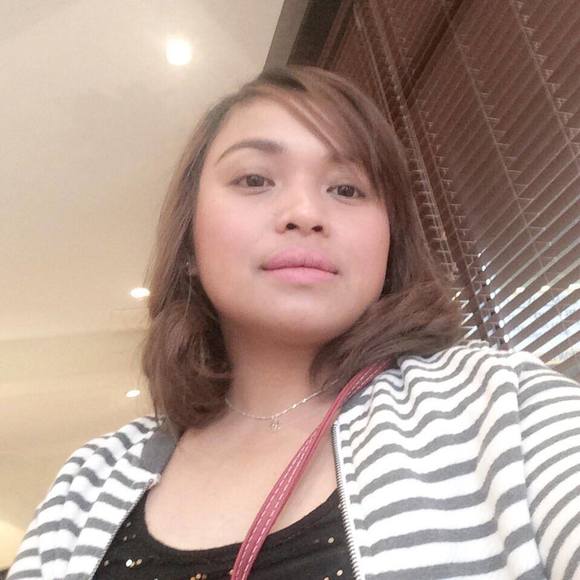 Profile Picture of Disiree Orbesido (@disireeorbesido) on Poshmark