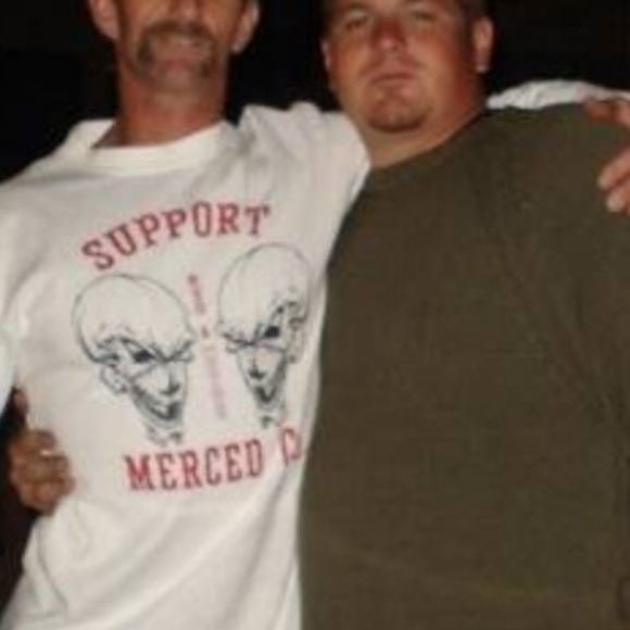 Profile Picture of Jeremy Glusing (@jeremyjames1) on Poshmark