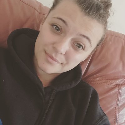 Profile Picture of Caroline Harvey (@cass_harvey96) on Twitter