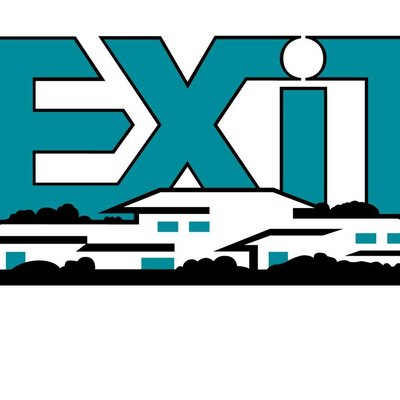 Profile Picture of Danny & Pamela Foy (@FabFoys) on Twitter