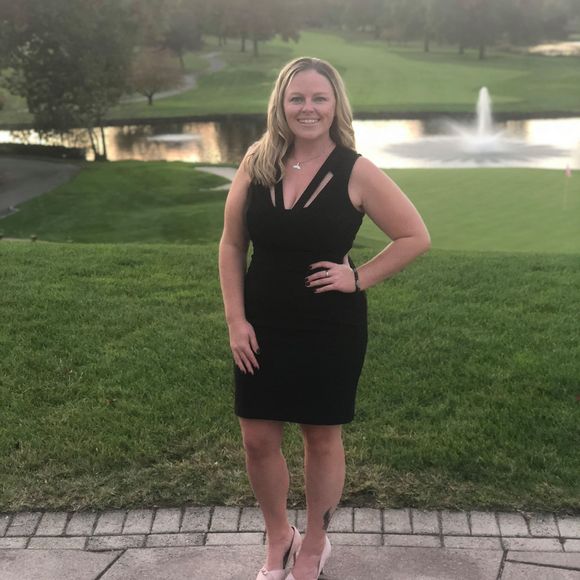 Profile Picture of Stacie Marshall (@stacie_marshall) on Poshmark