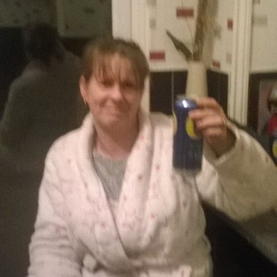 Profile Picture of Julie Wilton (@juliewilton99) on Twitter