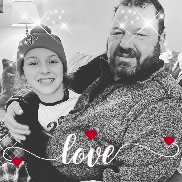 Profile Picture of Brianne Distelrath (@demarb02) on Poshmark