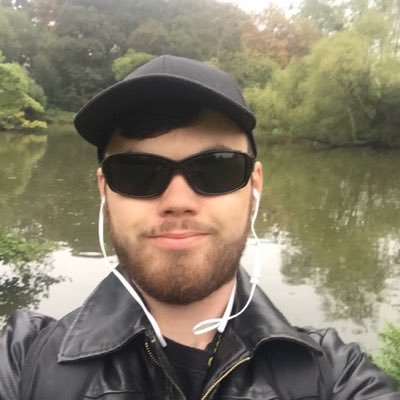 Profile Picture of Sean Searle (@sean_searle) on Twitter