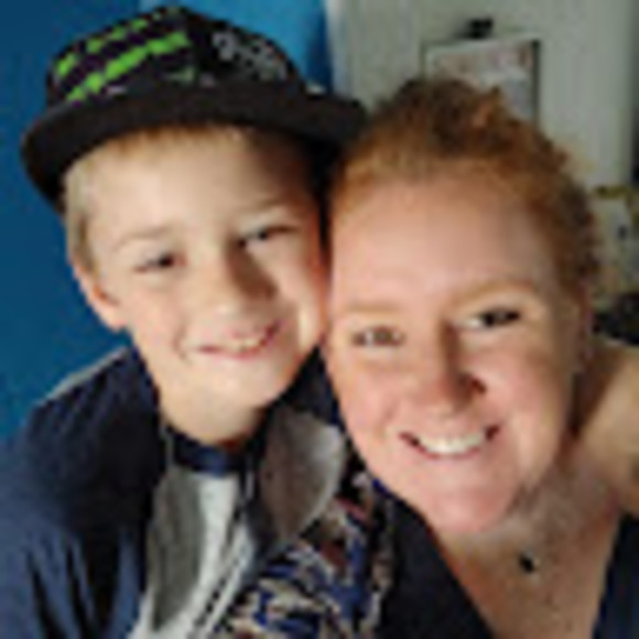 Profile Picture of Ashley Prochniak (@amprochniak) on Poshmark