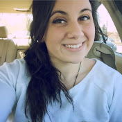 Profile Picture of Cassandra Pinto (@hellomoongoodnghtsun) on Youtube