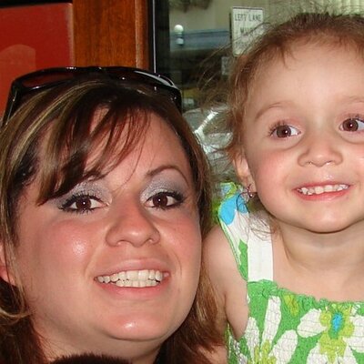 Profile Picture of April LeCroy (@aprillecroy) on Twitter