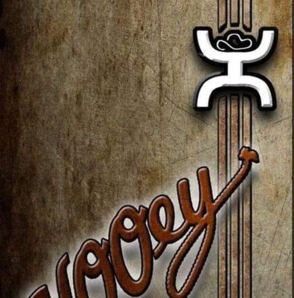 Profile Picture of Davidson Tahte (@tahtedavidson7) on Poshmark