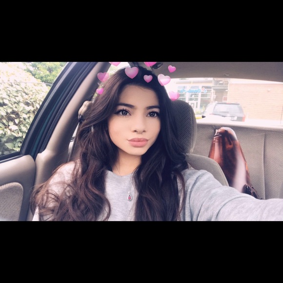 Profile Picture of Natalie Scheifley (@nscheifley) on Poshmark