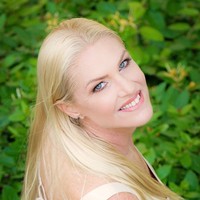 Profile Picture of Lisa Teves (@lisa-teves) on Quora