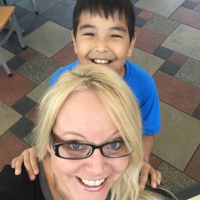 Profile Picture of Nancy Dixon (@nancydixon10) on Twitter
