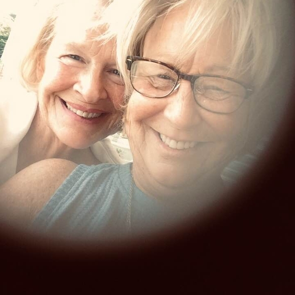 Profile Picture of Pamela Patsey (@pamelapatsey) on Poshmark