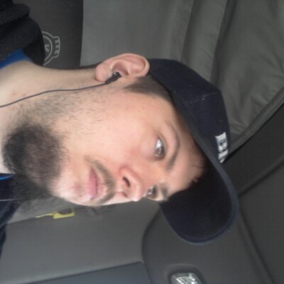 Profile Picture of Michael Snooks-Wilso (@Krimsinskye) on Twitter