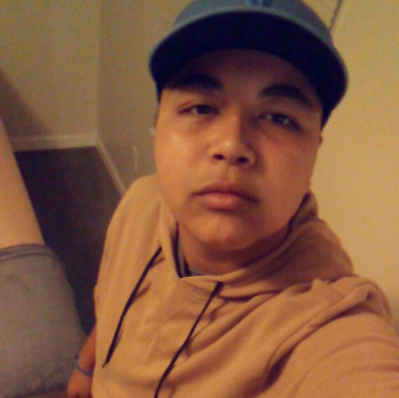 Profile Picture of Richardy Martins (@richartdy) on Poshmark