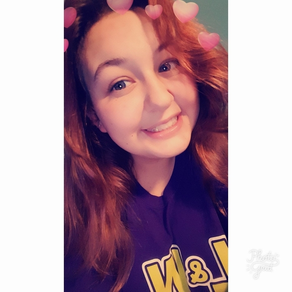 Profile Picture of Jillian Messner (@jamjamer) on Poshmark