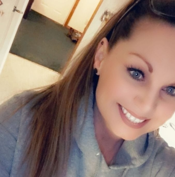 Profile Picture of Kimberly Kyle (@kimkyle79) on Poshmark