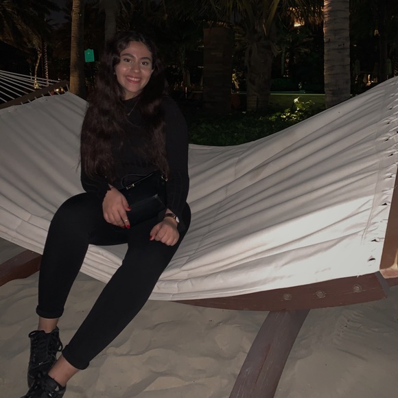 Profile Picture of Sanam Ashrafzadeh (@sashrafz) on Poshmark