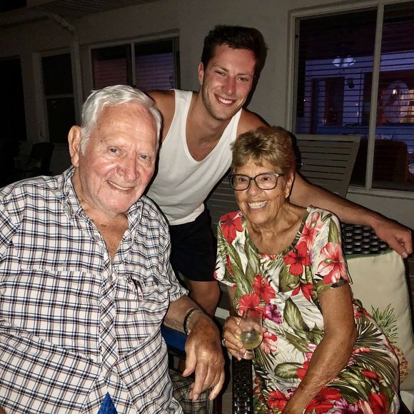 Profile Picture of Max Leineweber (@maxlein14) on Poshmark