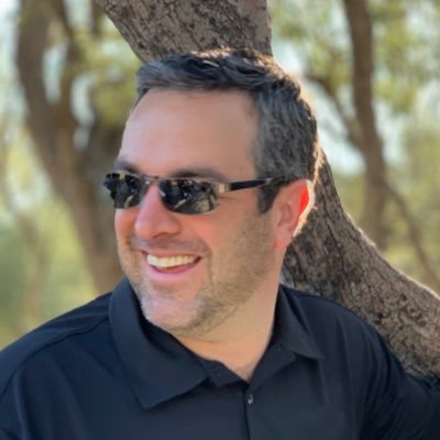 Profile Picture of Karl Eggerss (@KarlEggerss) on Twitter