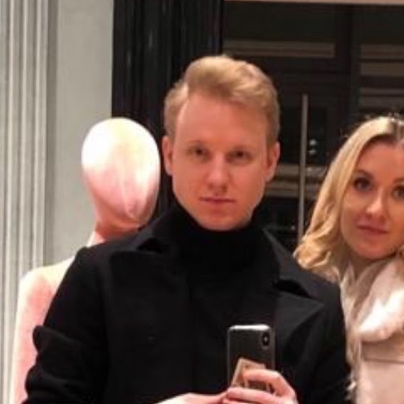 Profile Picture of Niklas Hackstein (@niklashackstein) on Poshmark