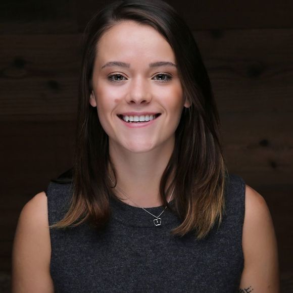 Profile Picture of Sophia Kravets (@skrav12345) on Poshmark